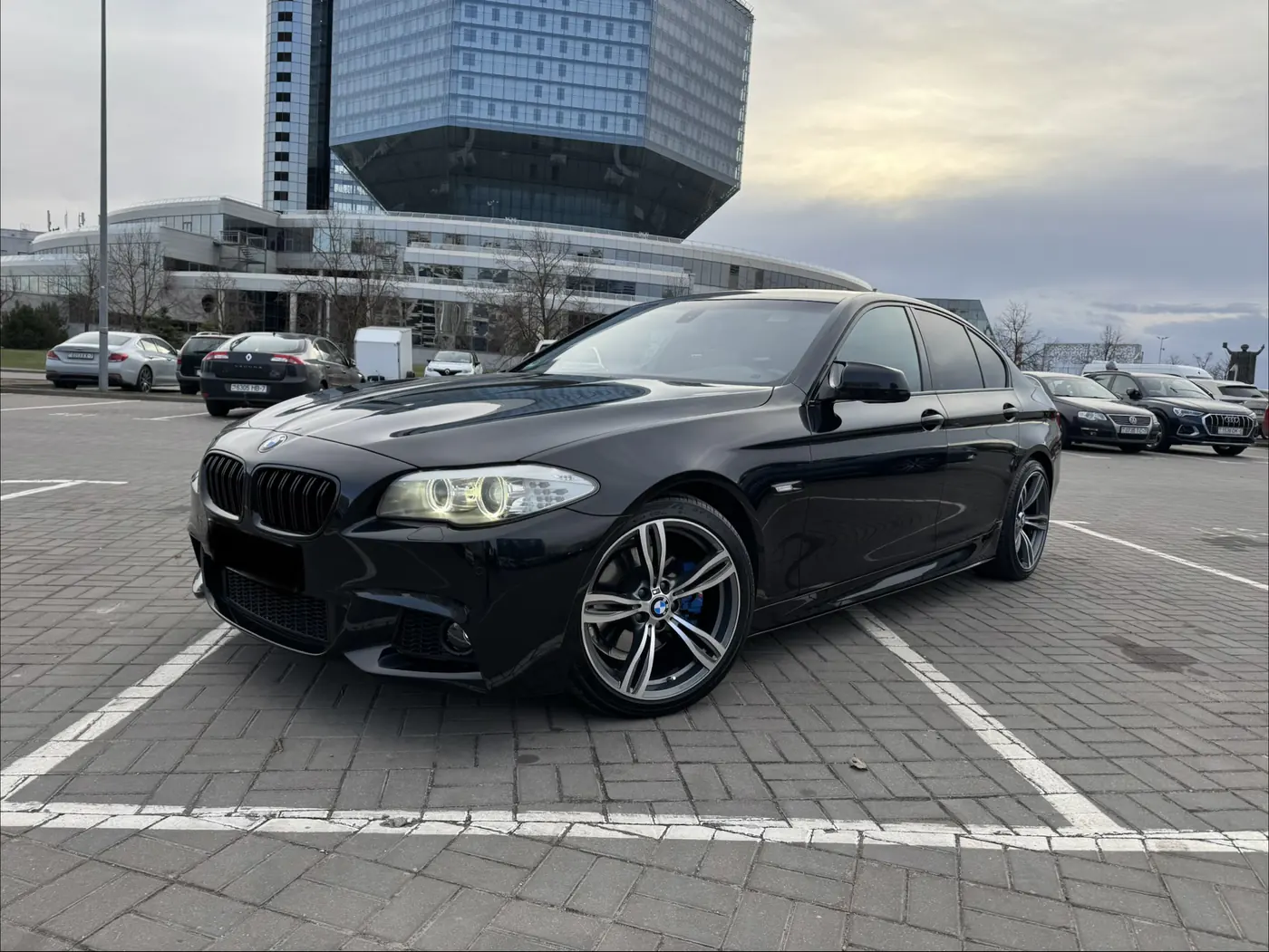BMW 5 series VI (F10/F11/F07), 2010