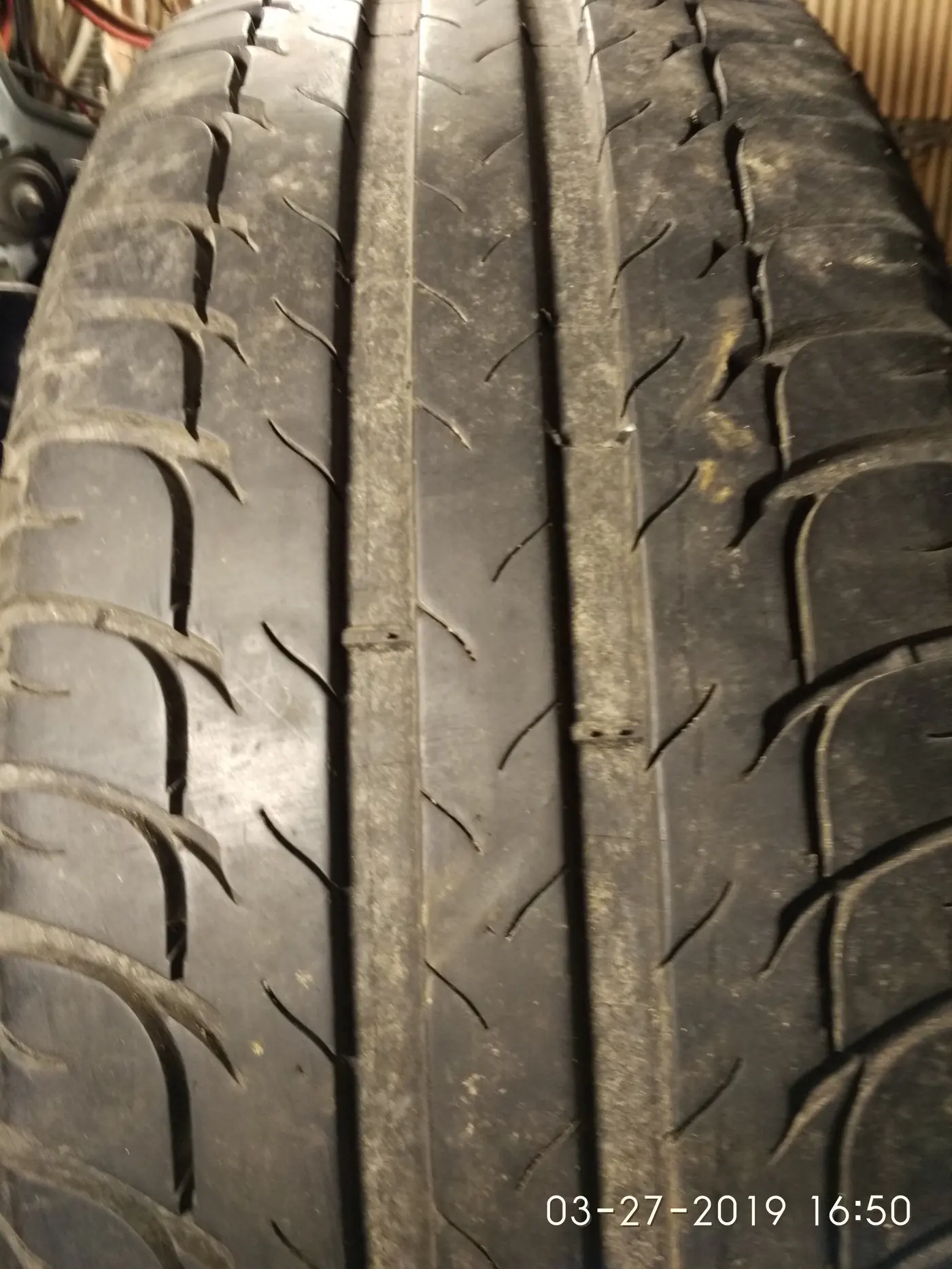 R15 205 60 BF Goodrich g-Grip