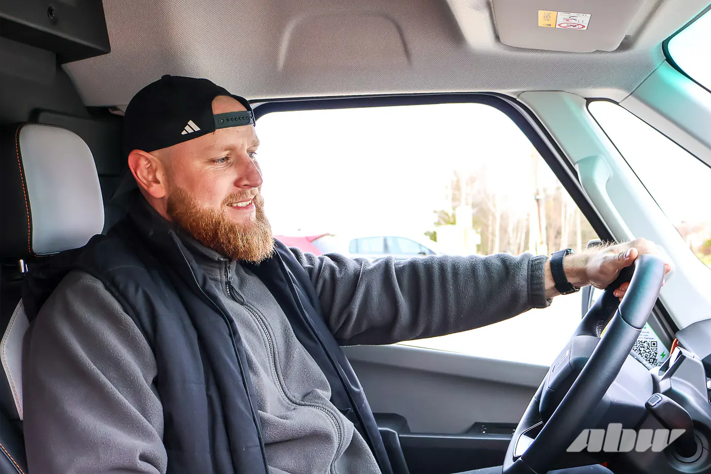 Новый уровень развития комтранса: проверяем Farizon SuperVan в реальной работе