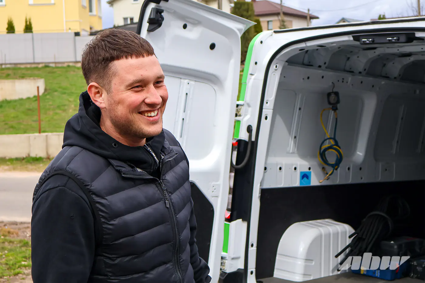 Новый уровень развития комтранса: проверяем Farizon SuperVan в реальной работе