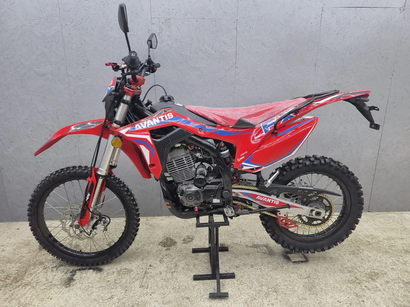 Avantis CRF 250 LUX (ZS172FMM-3A) 2025 ПТС, 2026