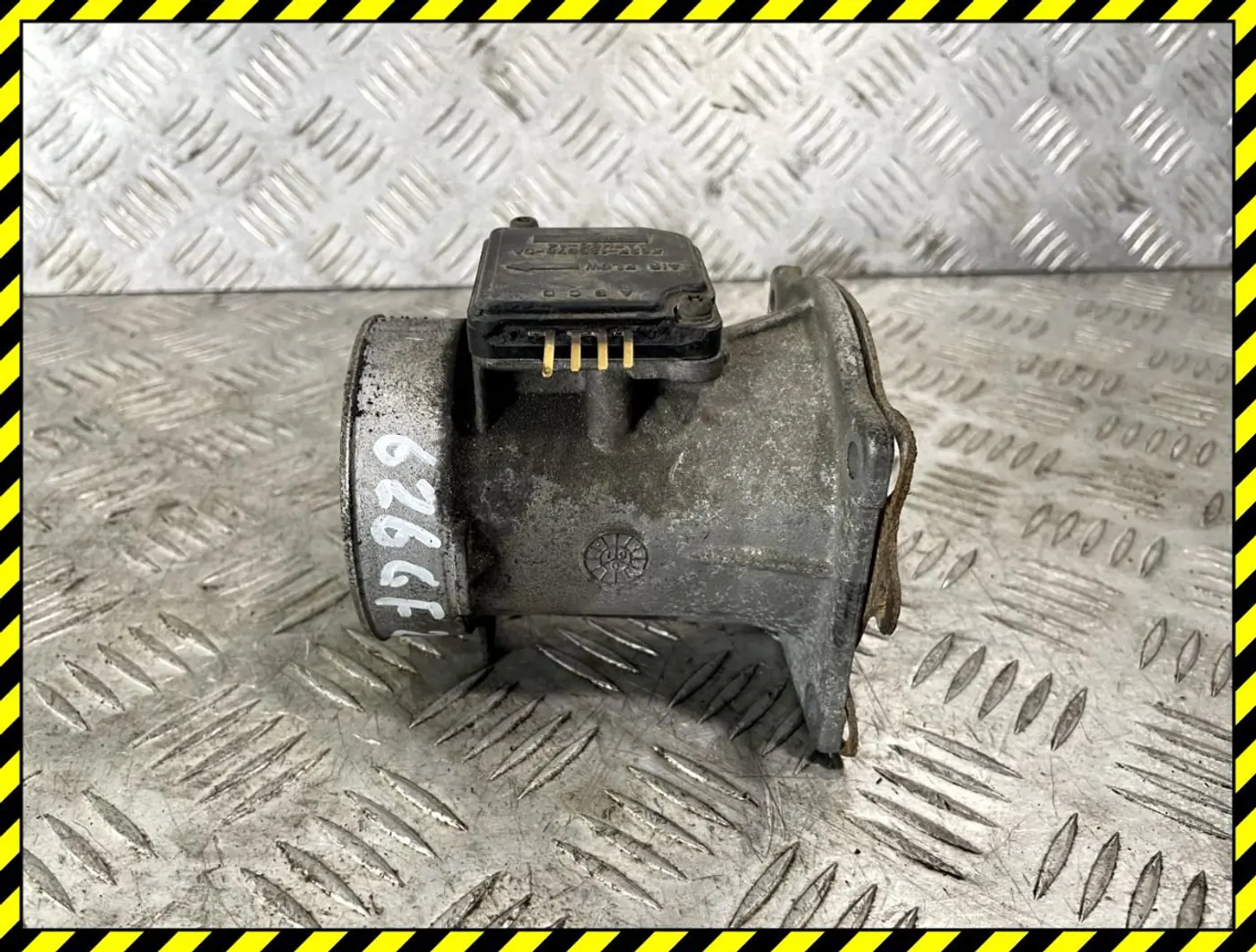 Расходомер воздуха к Mazda 626 1998