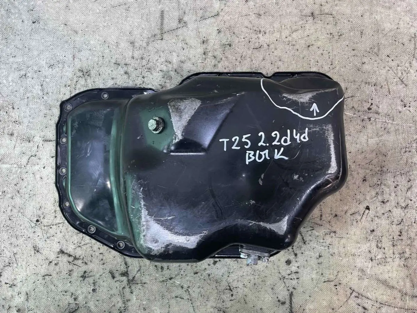 Поддон к Toyota Avensis 2006