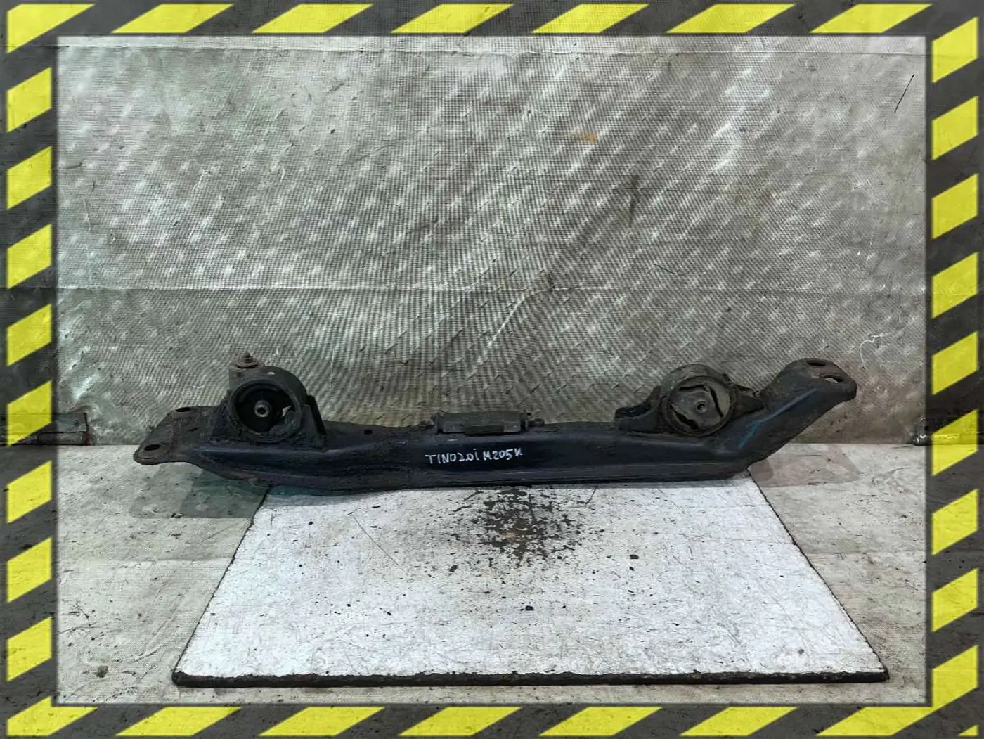 Балка под КПП к Nissan Almera Tino 2003