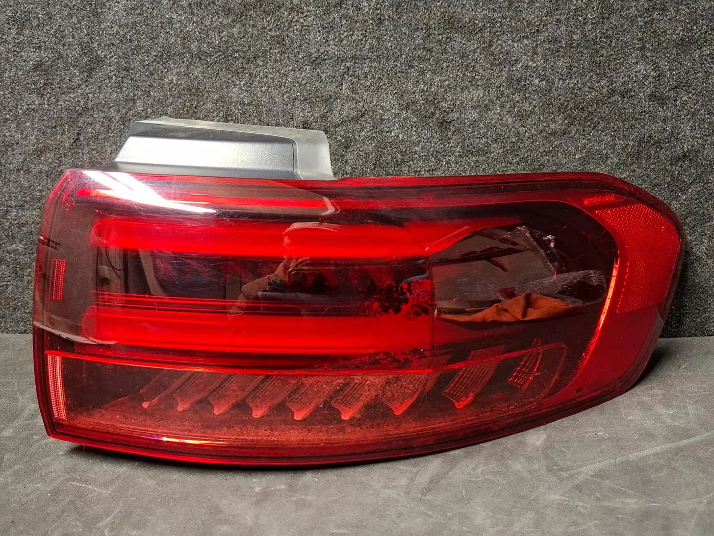 Фонарь задний правый к Mercedes-Benz GLB 2023