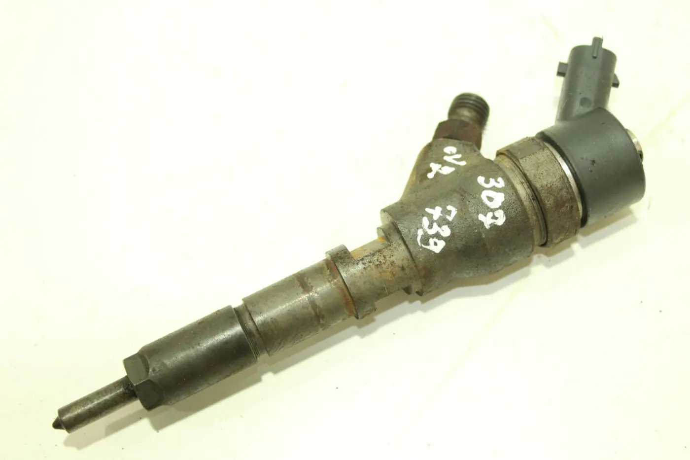 Форсунка к Peugeot 406 2003