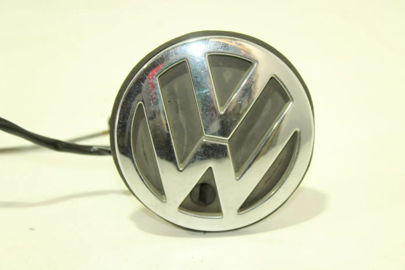 Эмблема к Volkswagen Bora 2000