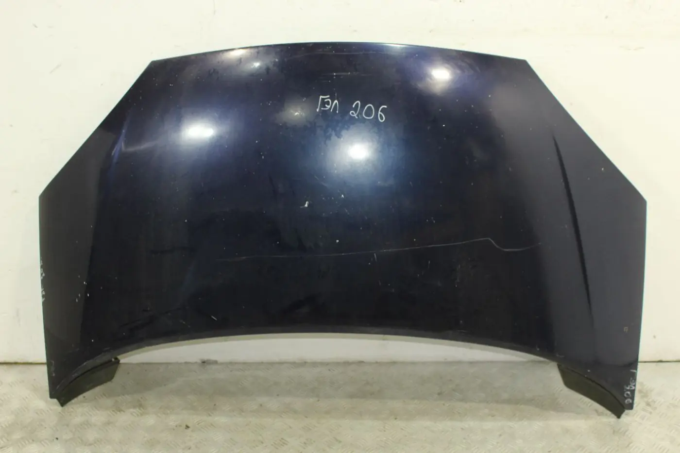 Капот к Ford Galaxy 2001