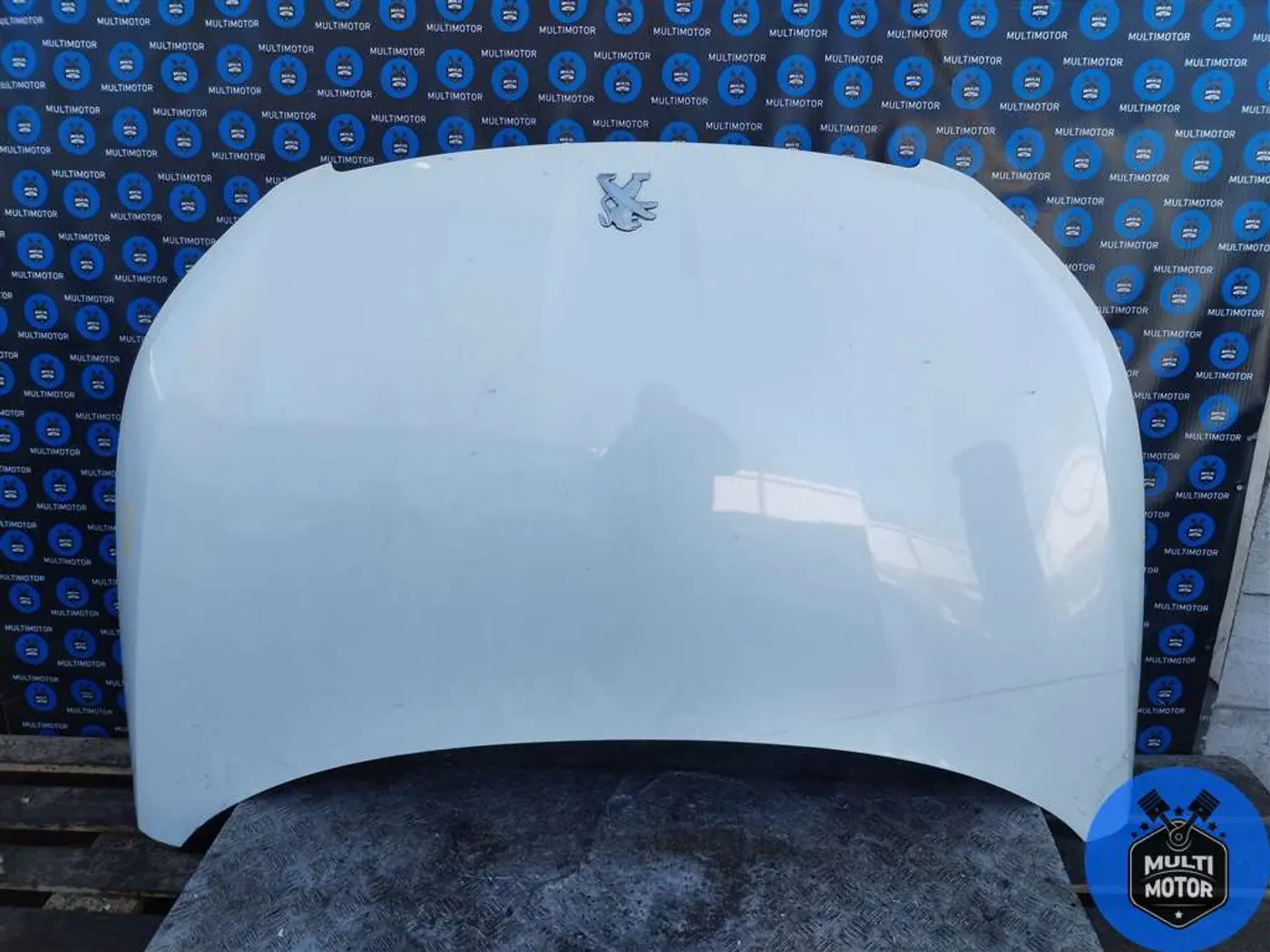 Капот к Peugeot 308 2015