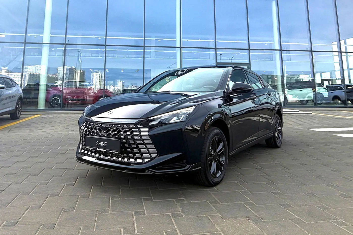 В Беларуси начались продажи нового Dongfeng Shine. Сколько стоит?