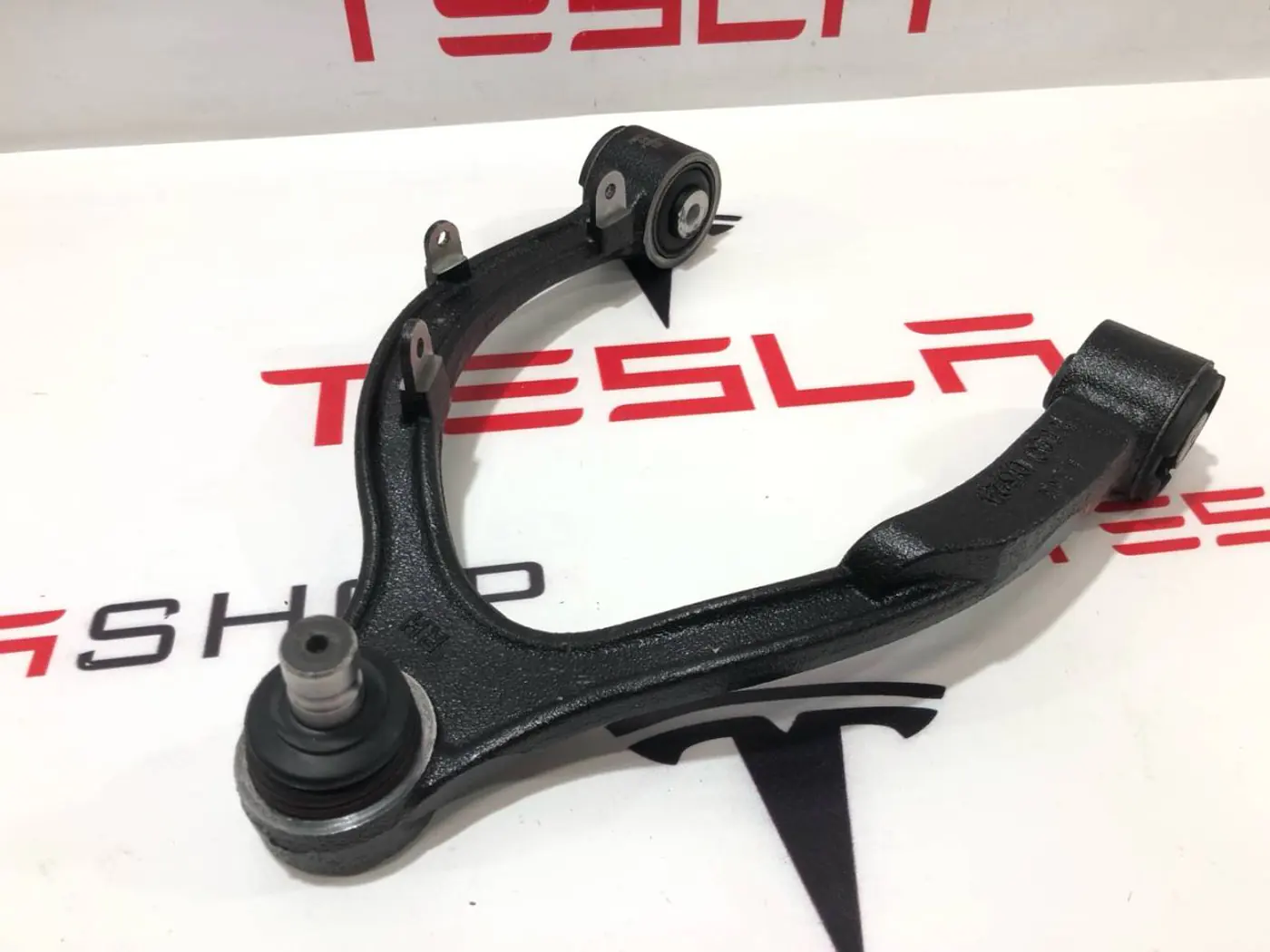 Рычаг передний к Tesla Model 3 2021