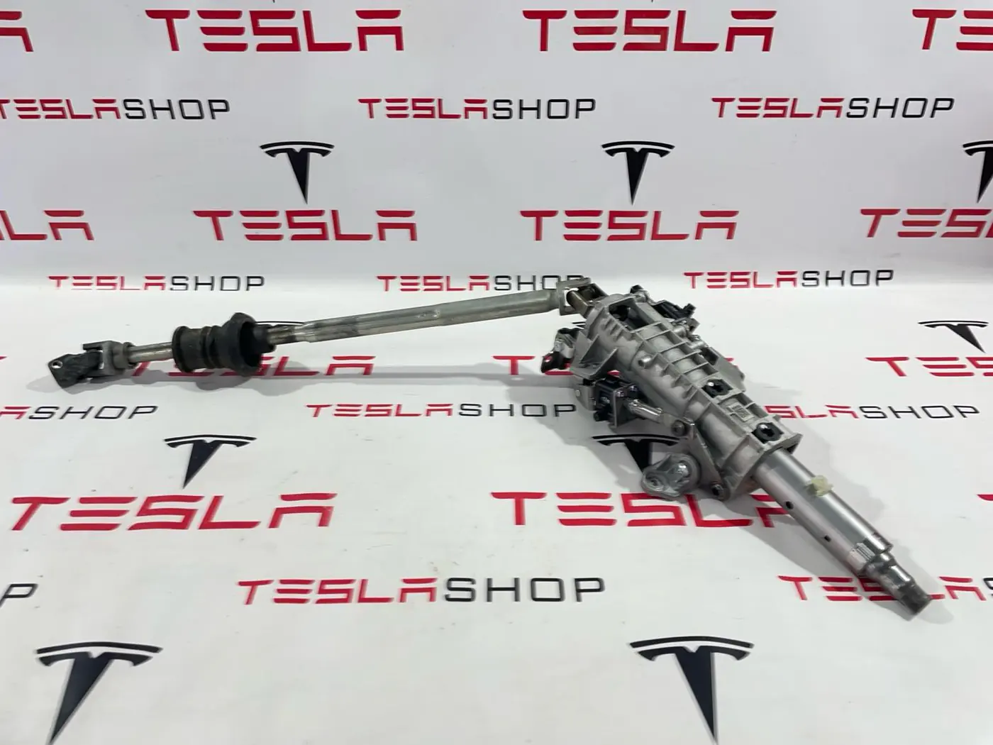 Рулевая колонка к Tesla Model 3 2019
