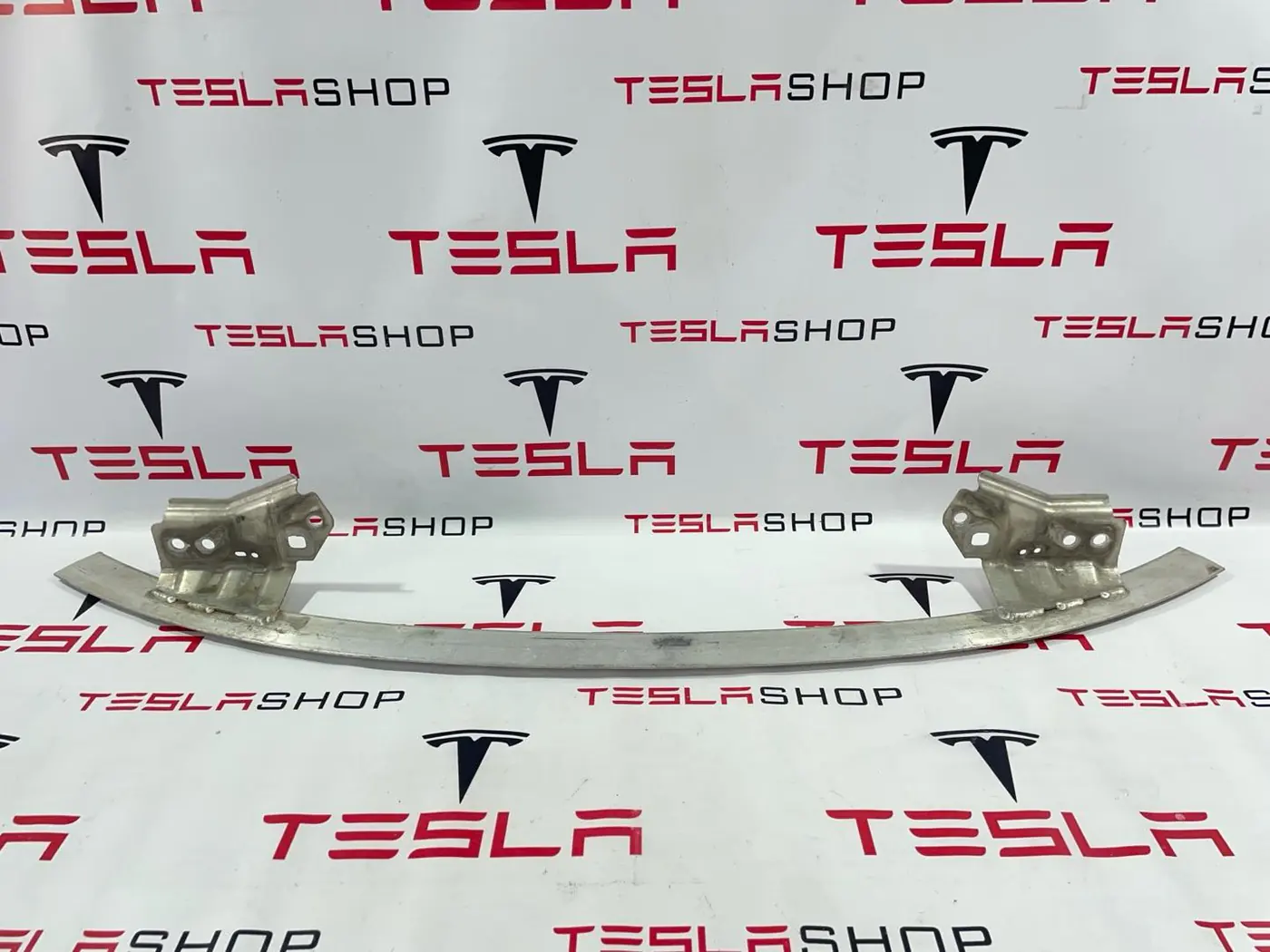 Усилитель бампера к Tesla Model 3 2019
