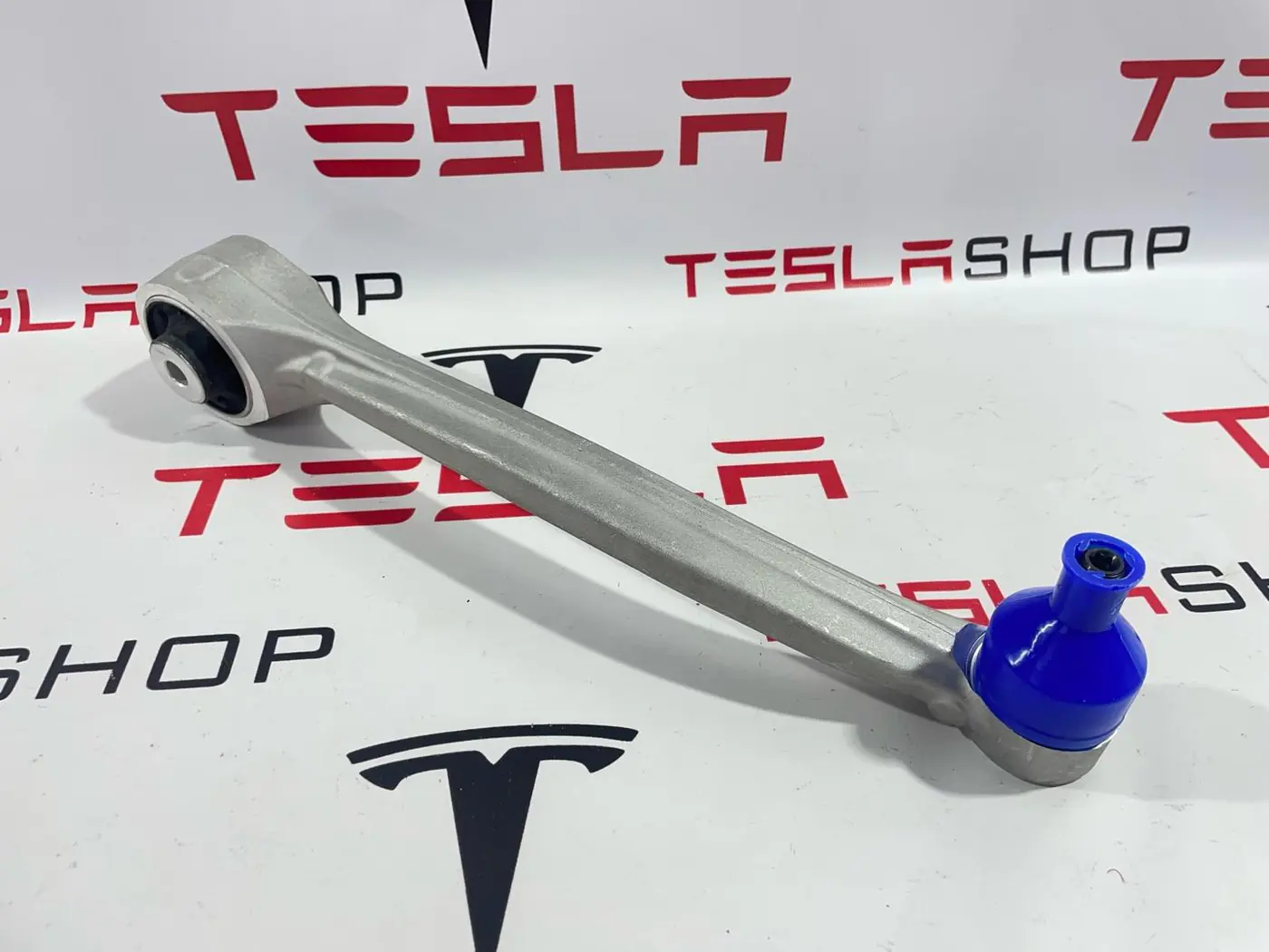 Рычаг передний к Tesla Model S 2019