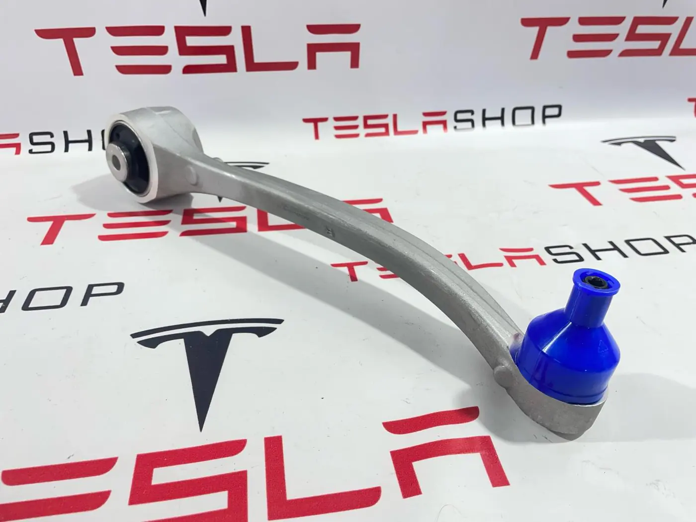 Рычаг передний к Tesla Model S 2015