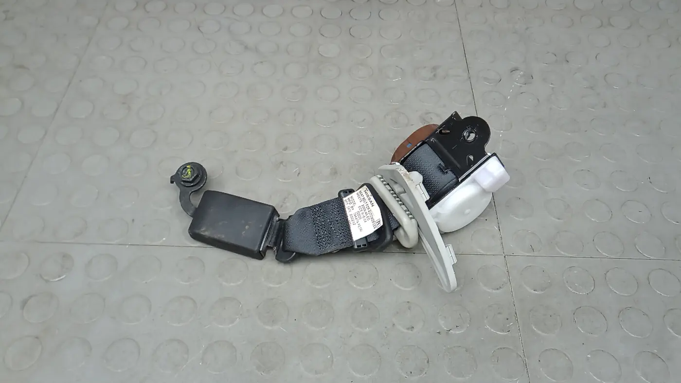 Пиропатрон к Nissan Qashqai 2012