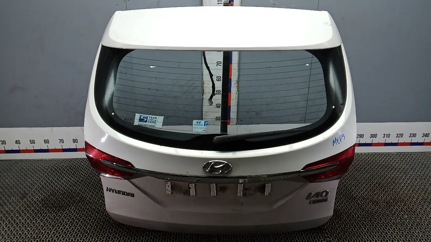 Замок двери к Hyundai i40 2012