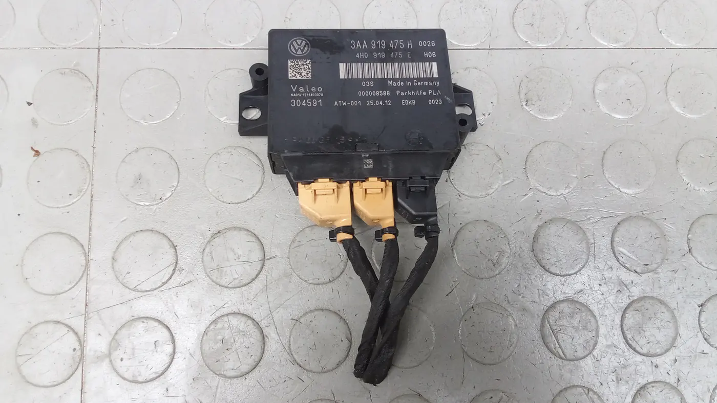 Парковочный ассистент к Volkswagen Passat CC 2012