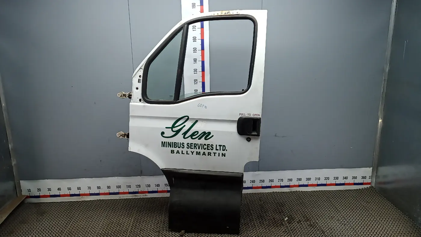 Ручка наружная передняя левая к Iveco  2004