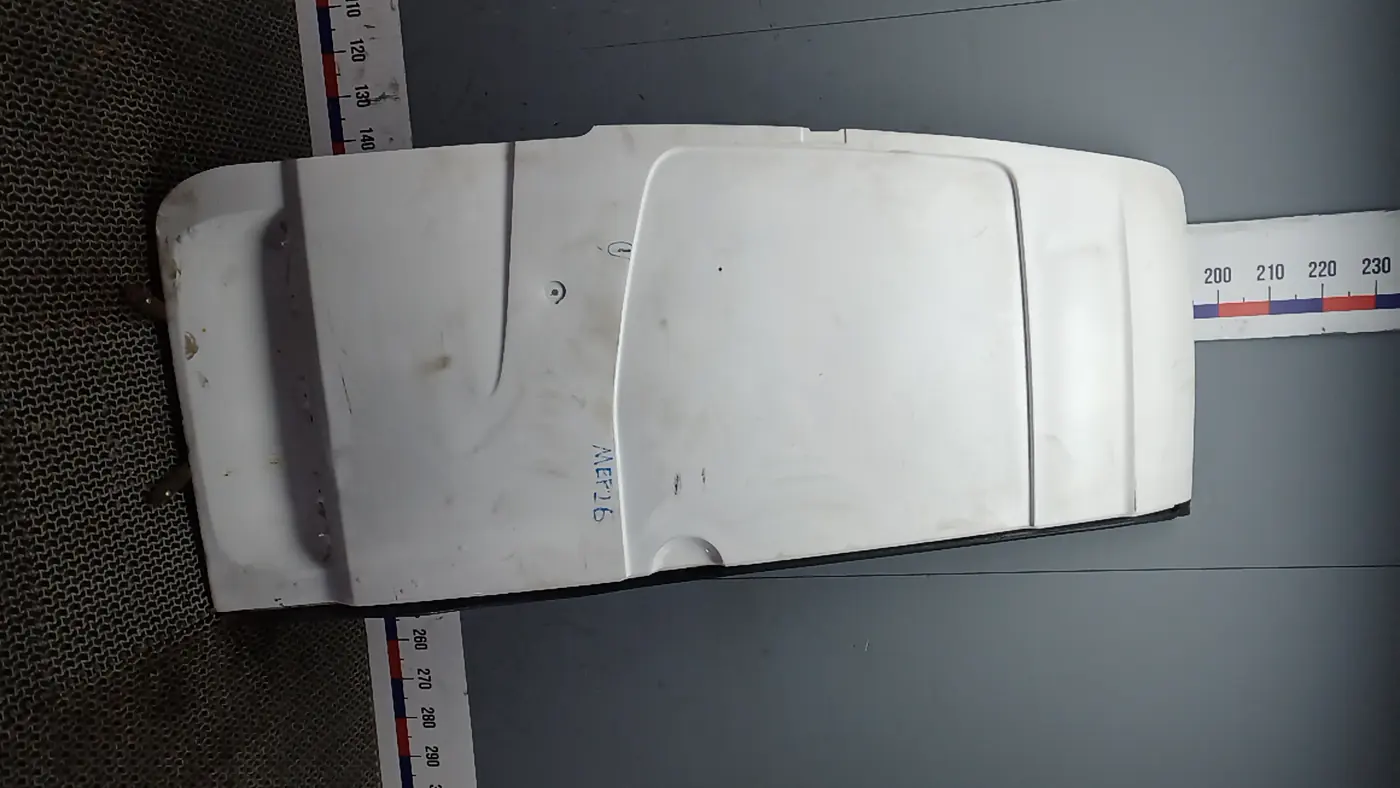 Дверь распашная к Volkswagen  2011