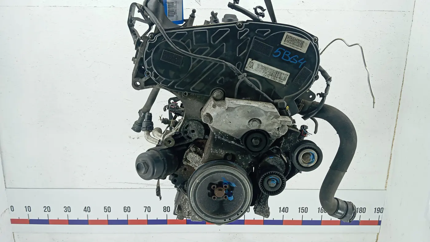 Двигатель к Opel Astra 2013