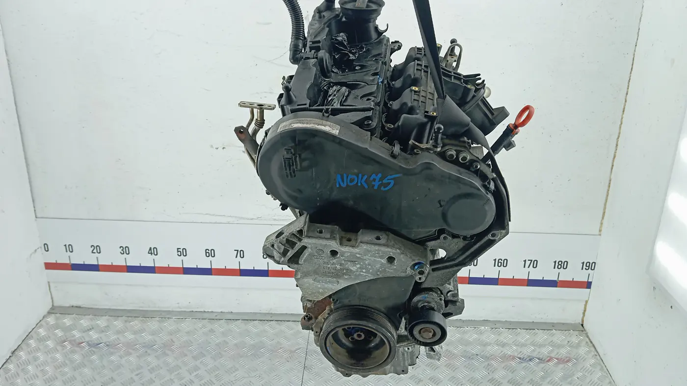 Двигатель к SEAT Leon 2012