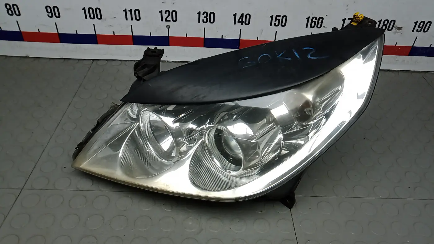 Фара левая к Opel Signum 2008