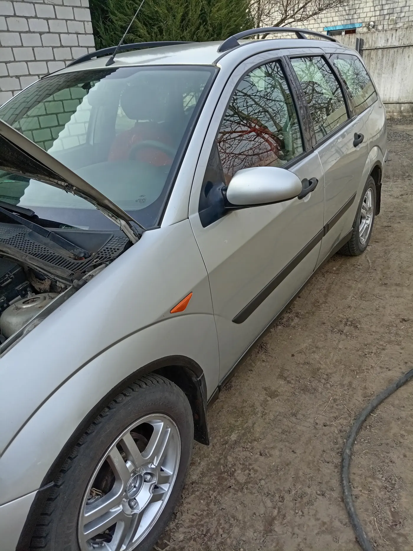 Ford Focus I Рестайлинг, 2001