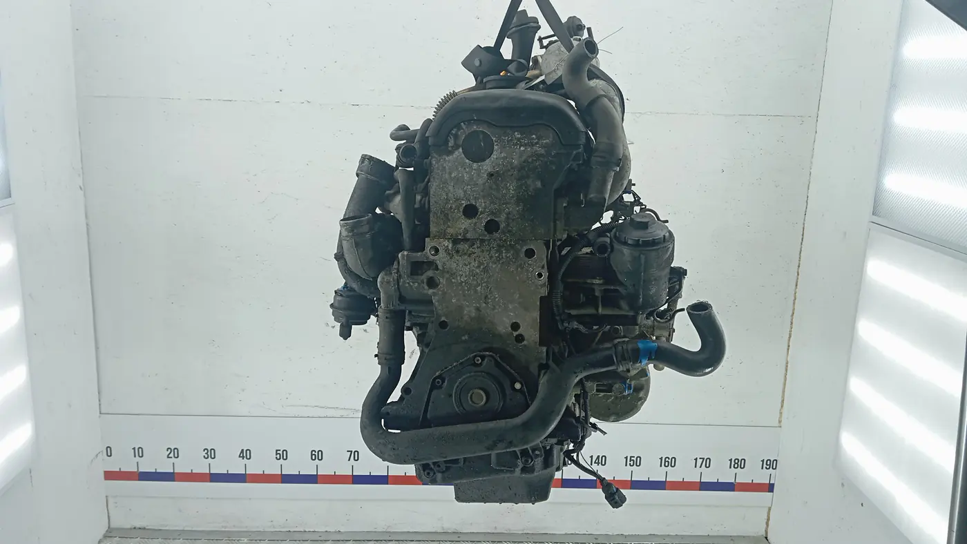 Двигатель к Volkswagen Transporter 2006