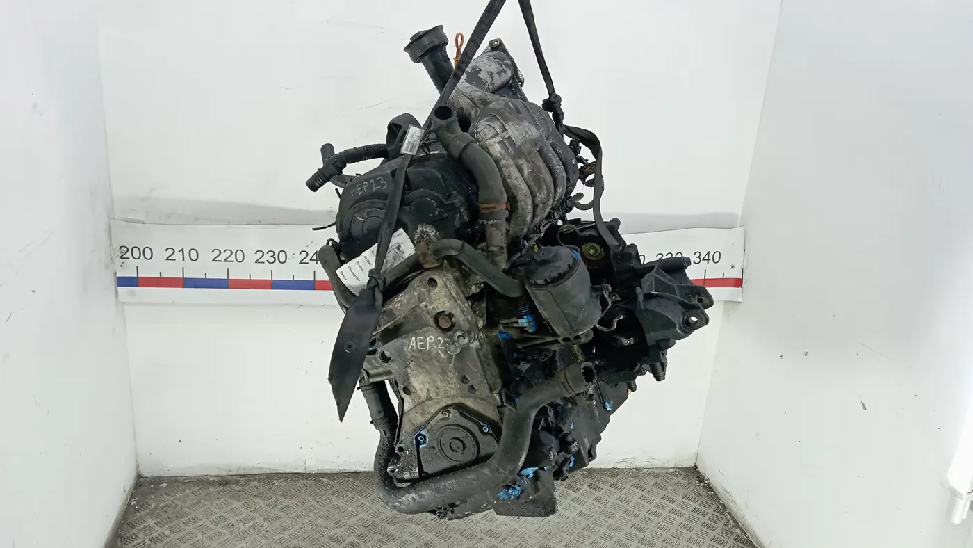 Двигатель к Volkswagen Transporter 2006