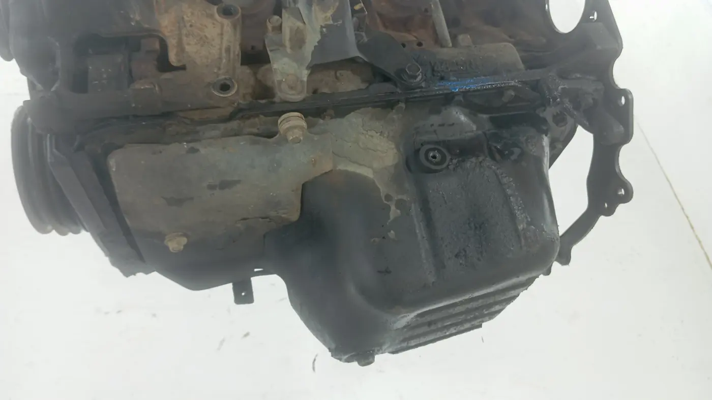 Двигатель к Mitsubishi Pajero 2005
