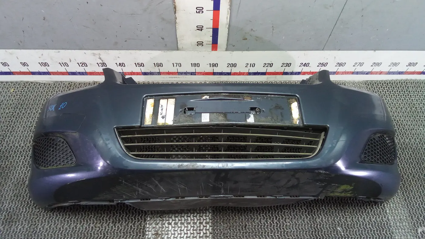 Бампер передний к Opel Zafira 2010
