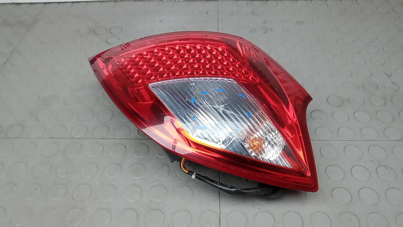 Фонарь задний правый к Kia Ceed 2011