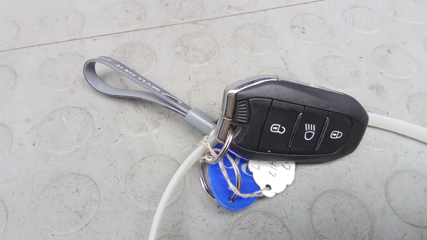 Ключ-карта к Citroen C4 2021
