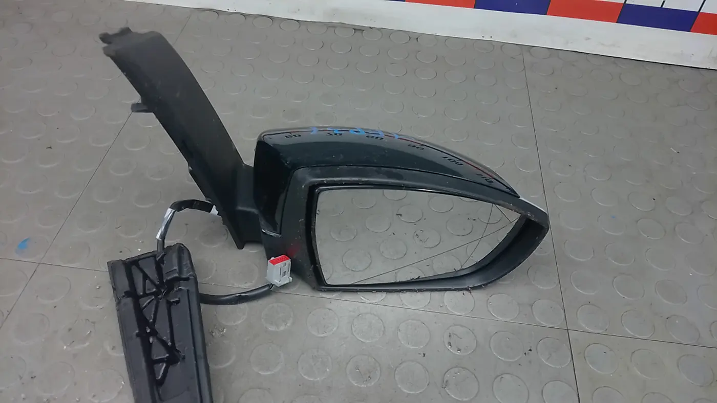 Зеркало наружное правое к Ford C-MAX 2011