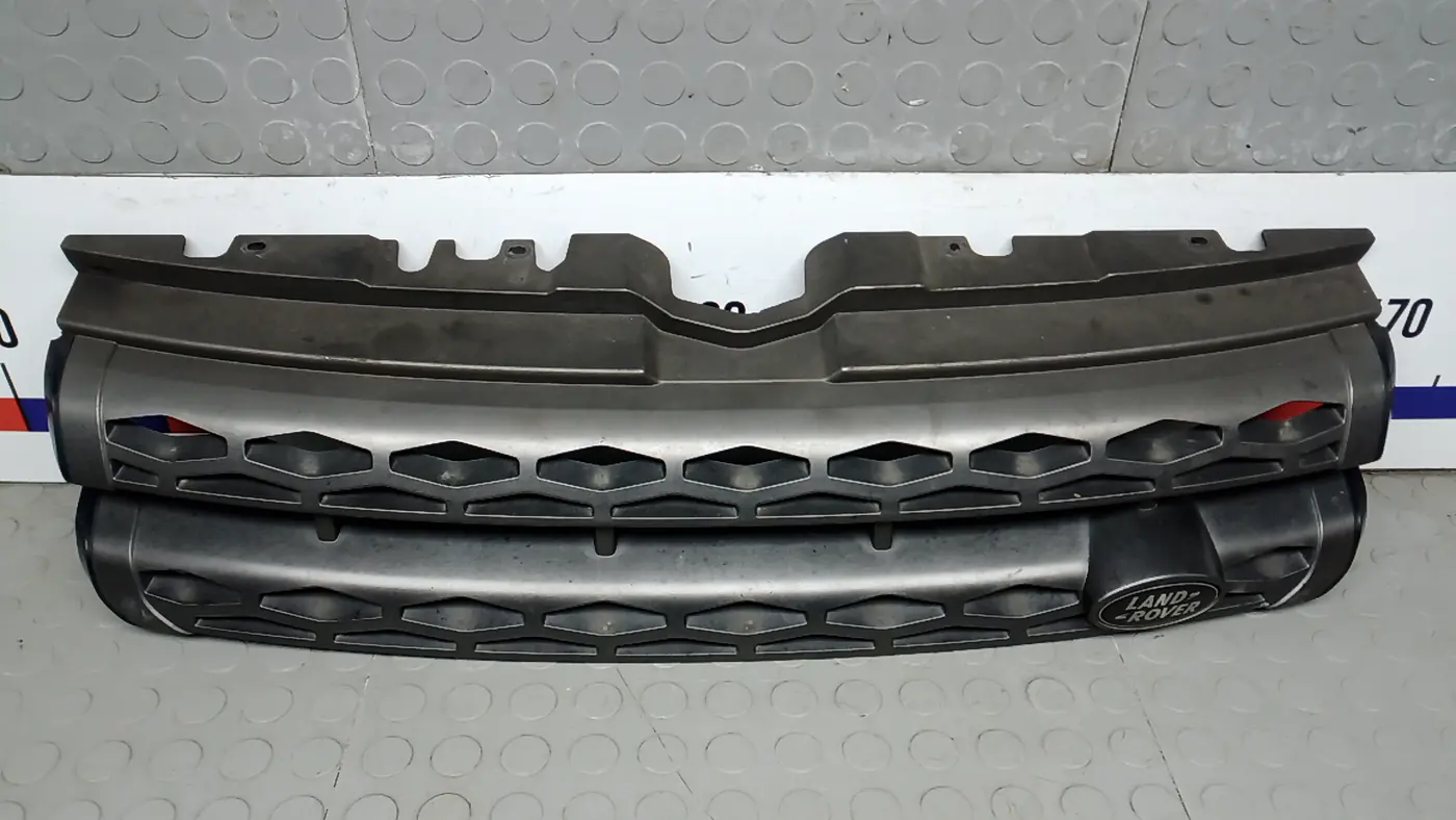 Решетка радиатора к Land Rover Range Rover Evoque 2012