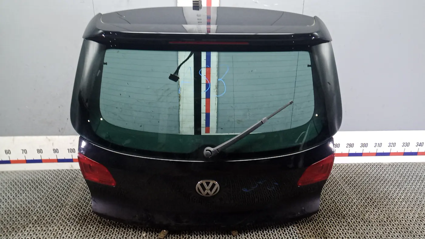 Замок двери к Volkswagen Tiguan 2014