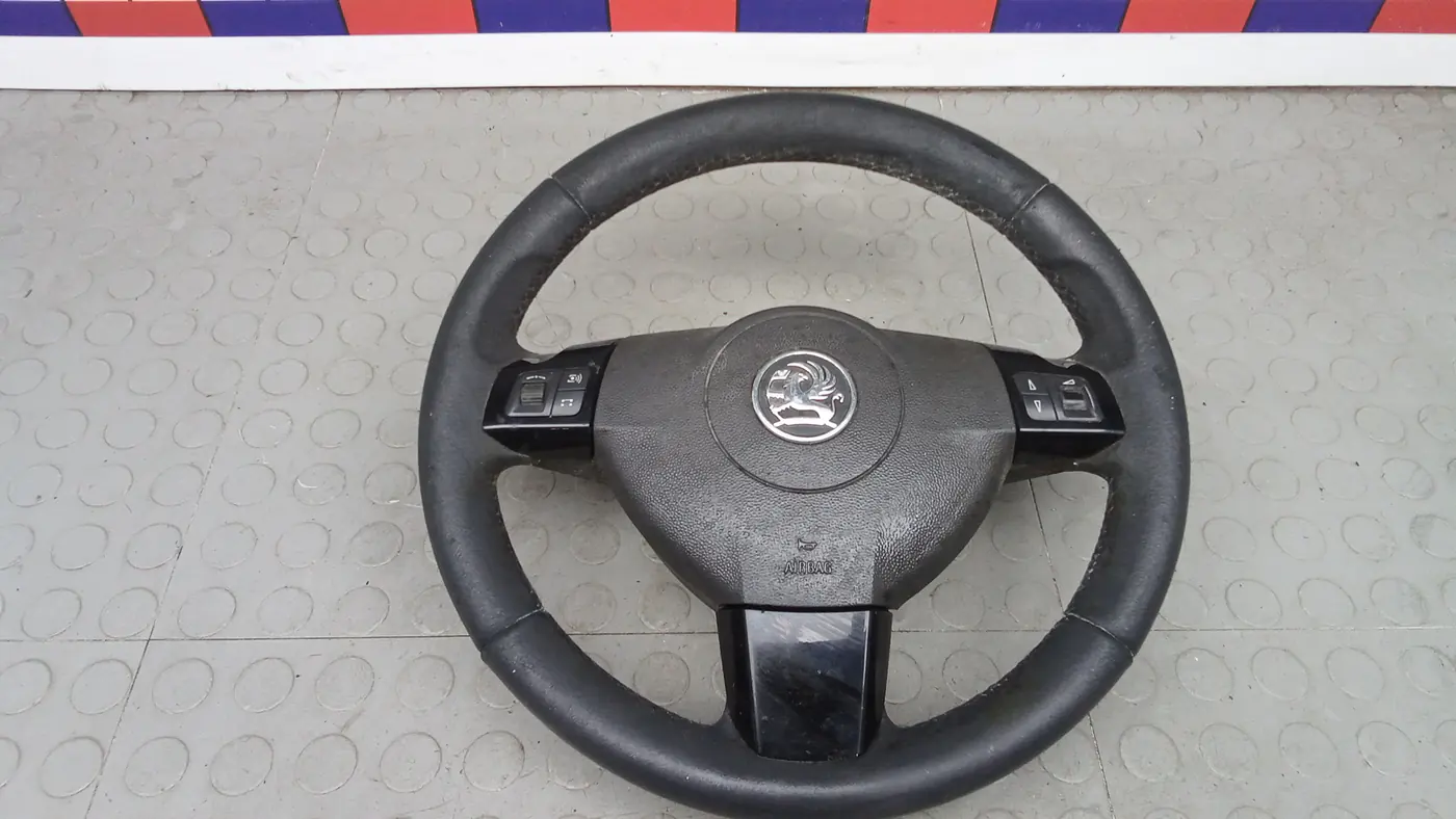 Руль к Opel Zafira 2008
