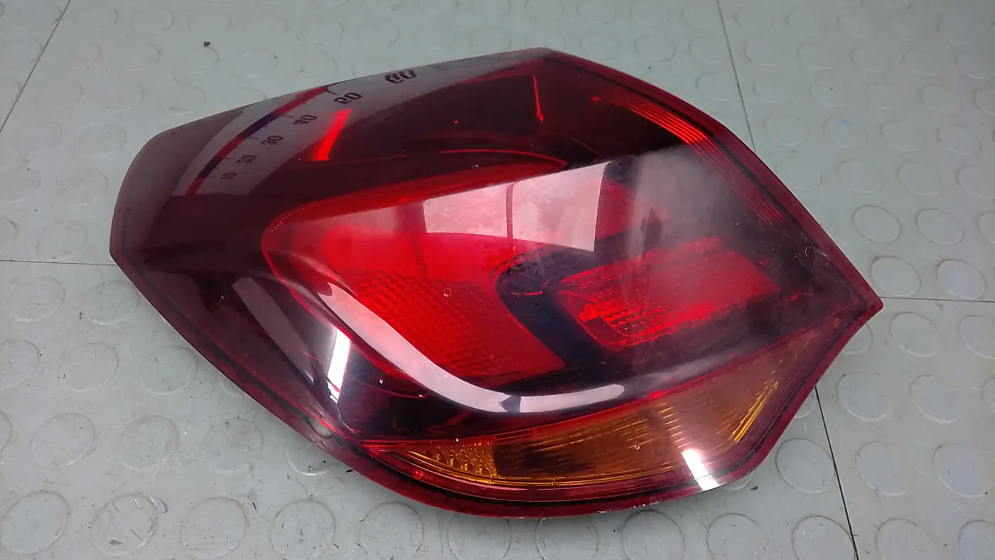 Фонарь задний левый к Opel Astra 2015