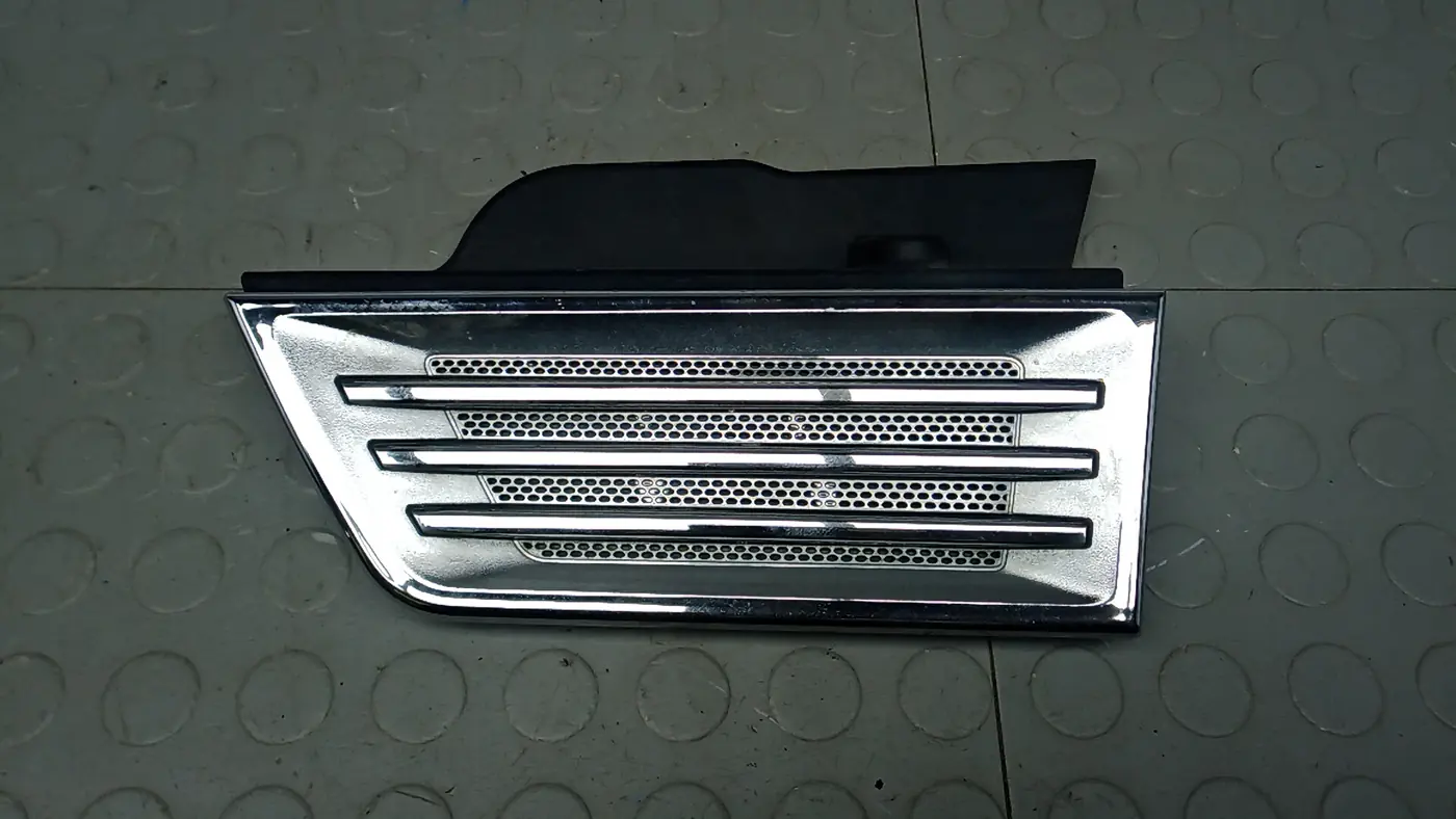 Решетка бампера к Dodge Nitro 2008