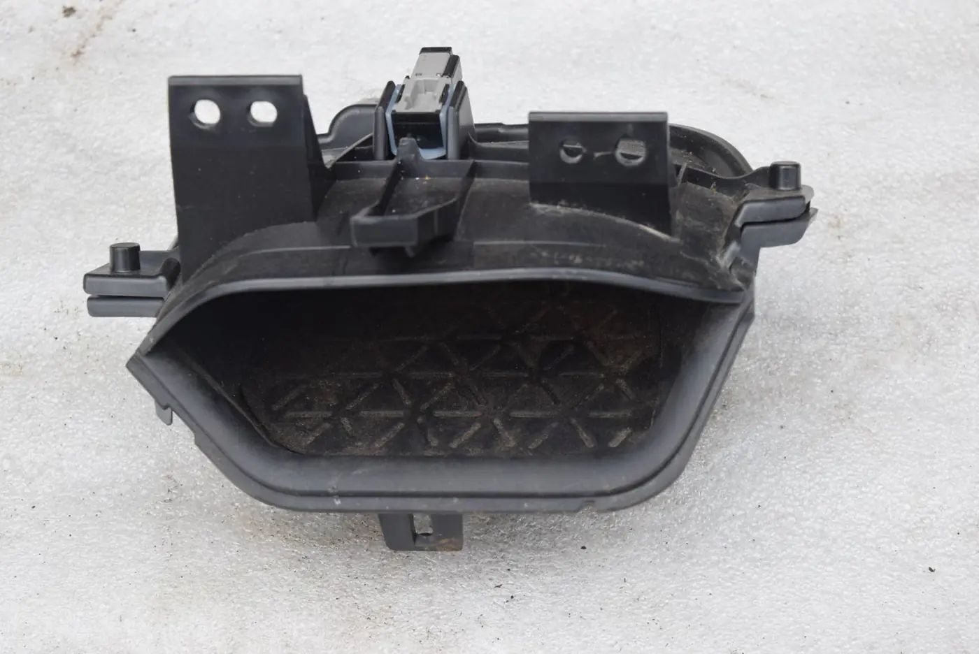 Бардачок к Toyota RAV 4 2020