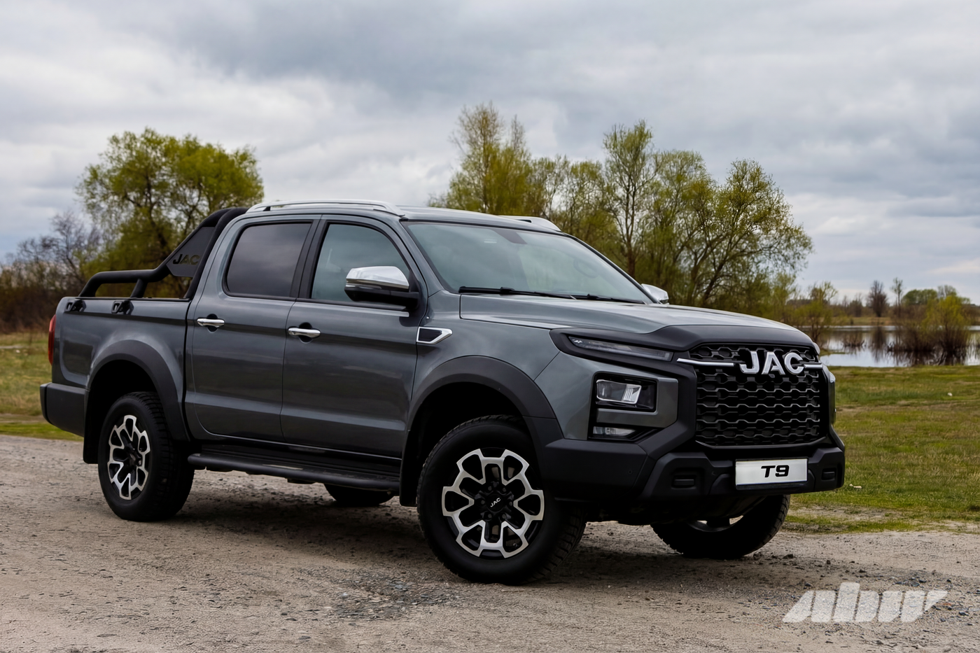 Апрельские забавы: едем на поиски моря Геродота на белорусском JAC T9