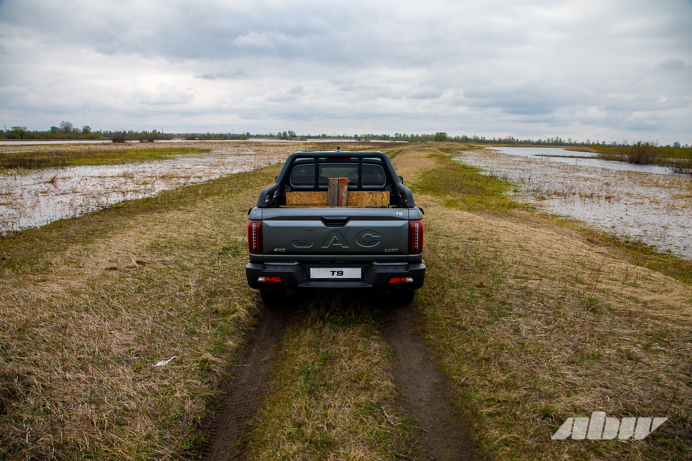 Апрельские забавы: едем на поиски моря Геродота на белорусском JAC T9