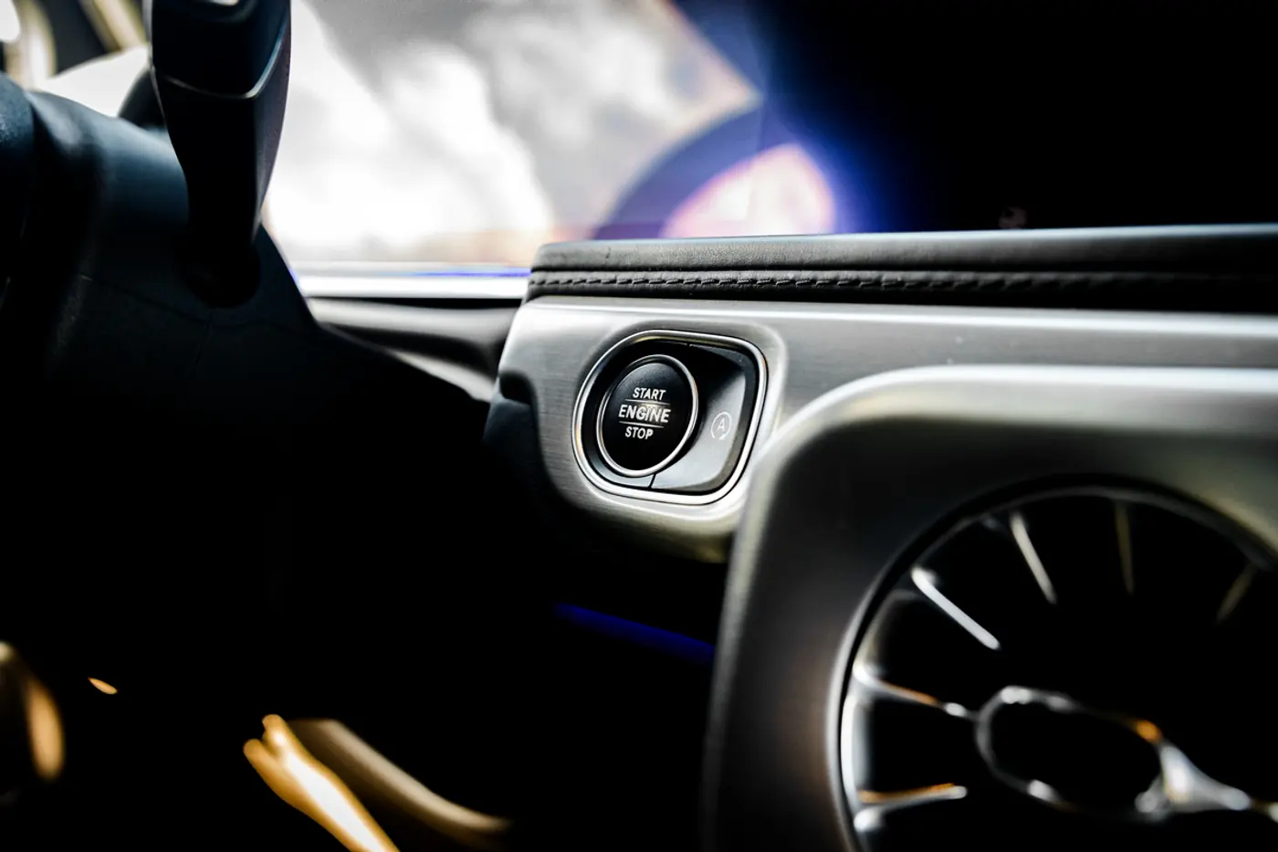 AVVACARS – элитный прокат автомобилей в Минске