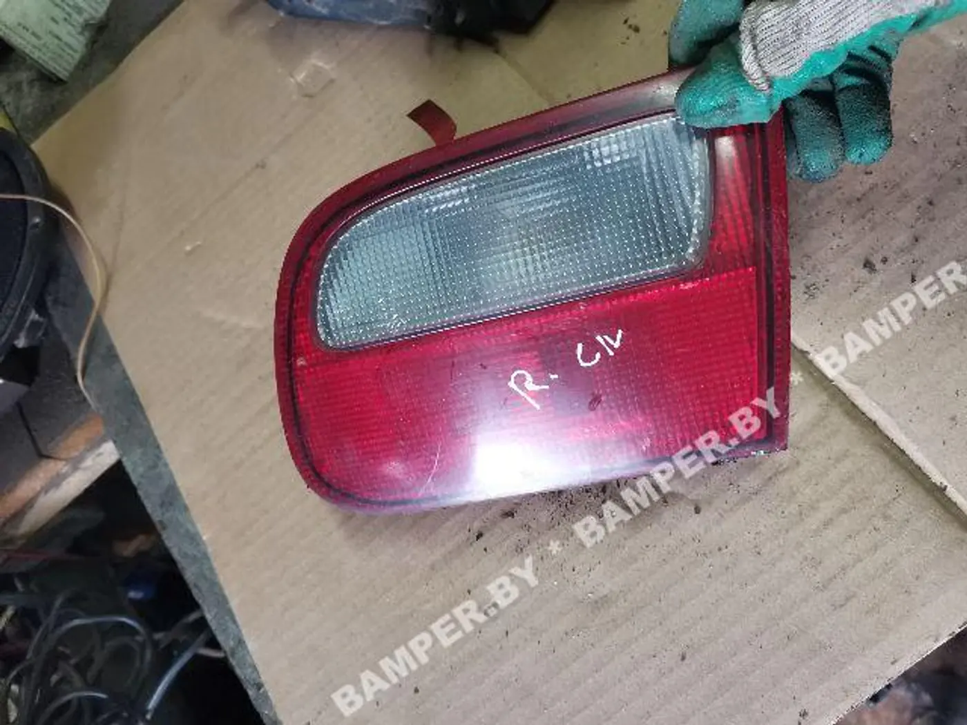Фонарь задний правый к Honda Civic 1993