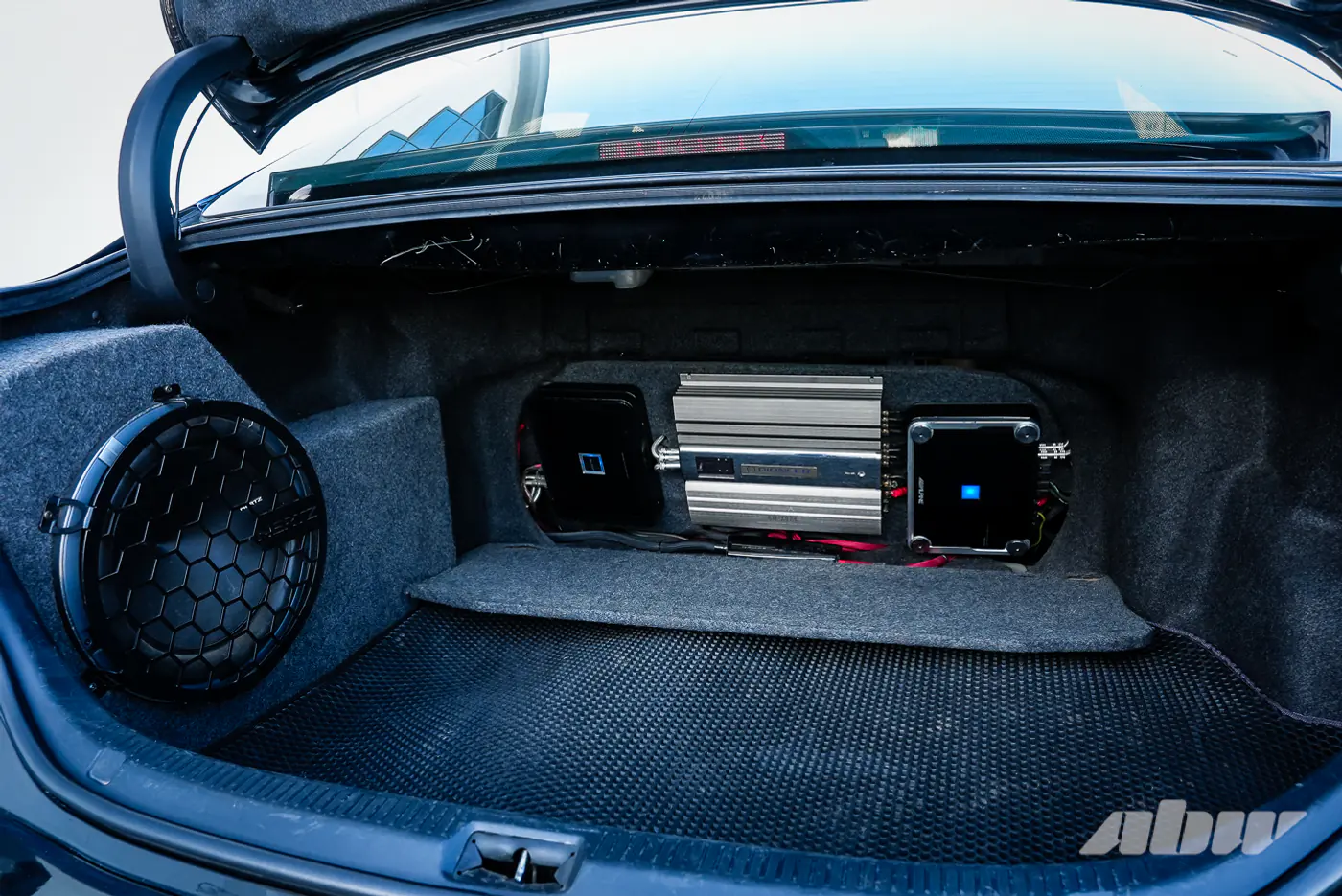 «Если бы не кузов, это был бы вечный автомобиль»: история владения Toyota Camry 3.5