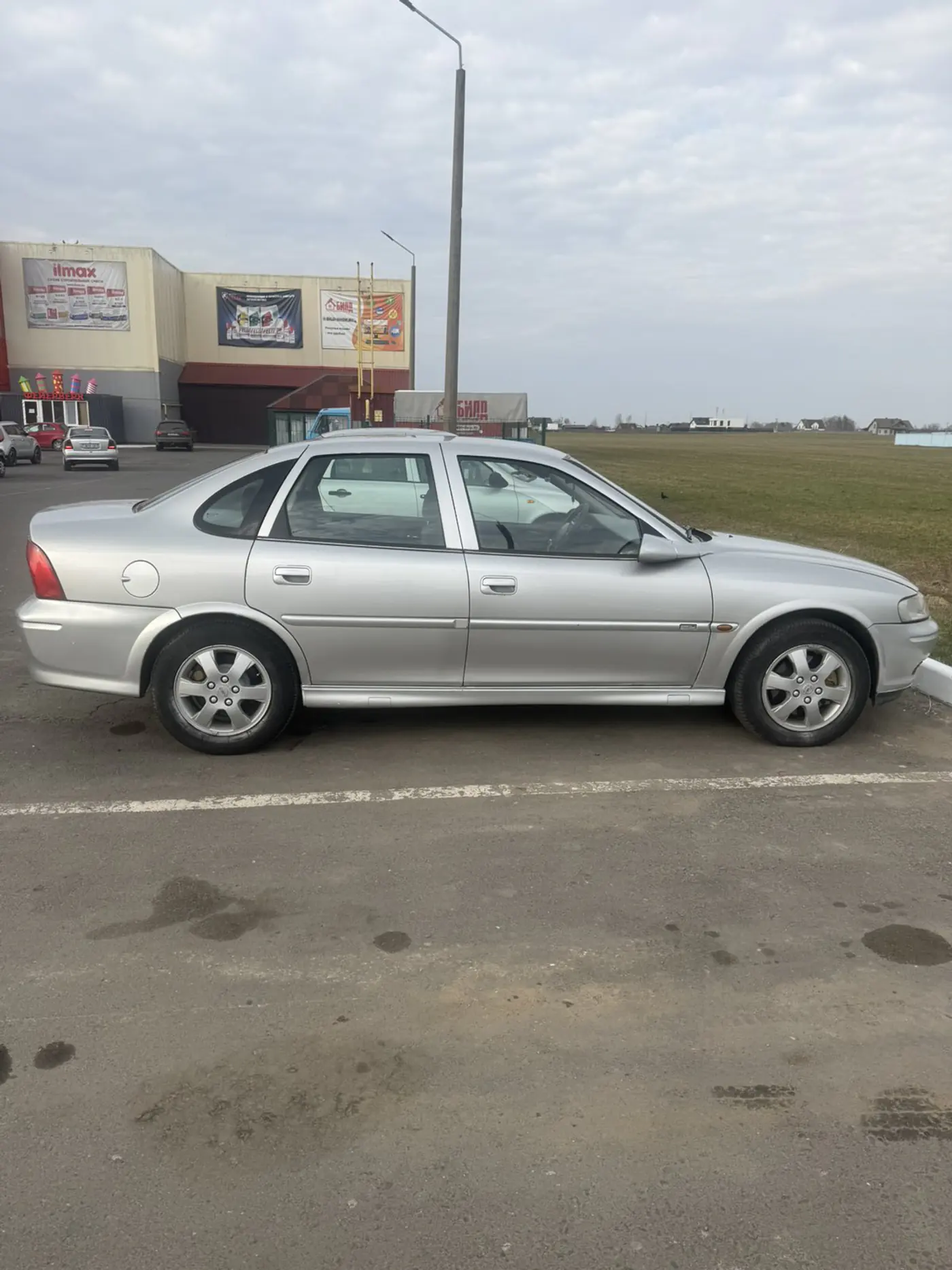 Opel II 2001,