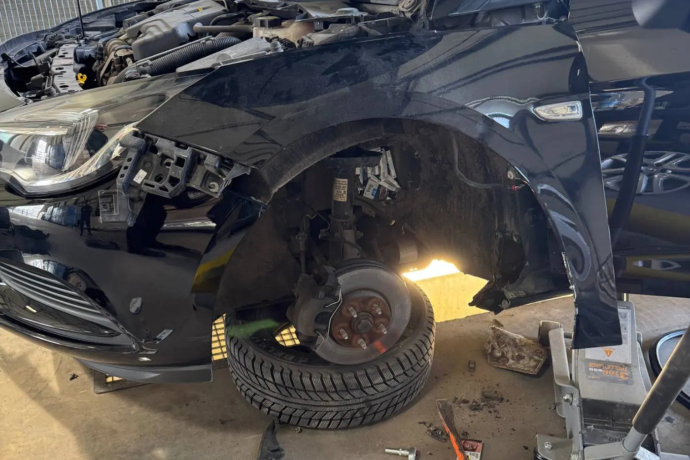 Белорус спрятал сигареты в скрытых полостях автомобиля — таможня нашла всё