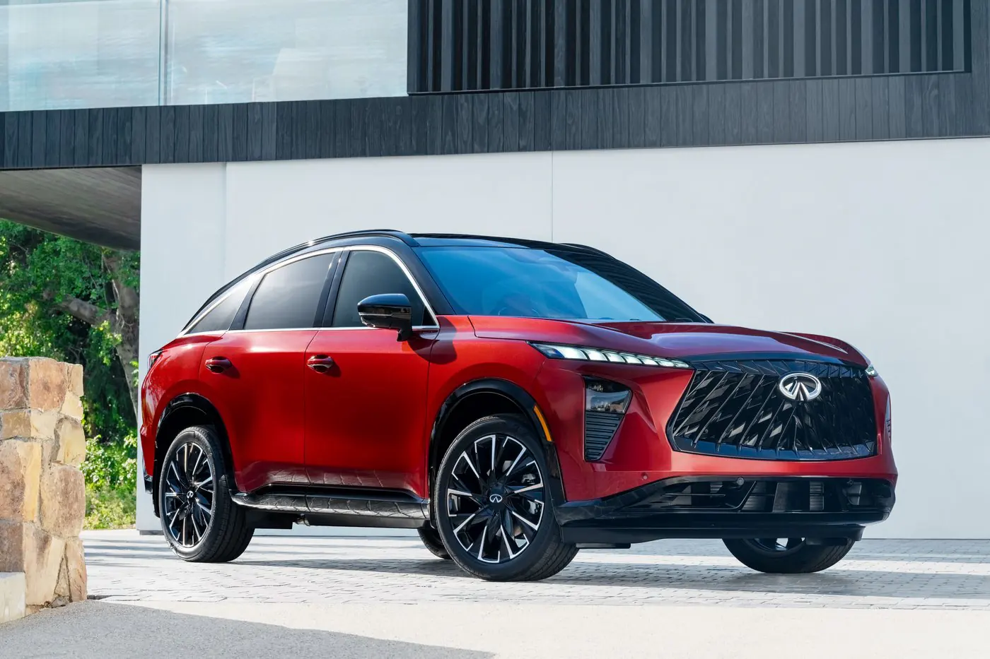 Вспомнить Infiniti FX: в Америке начался выпуск нового кроссовера QX65