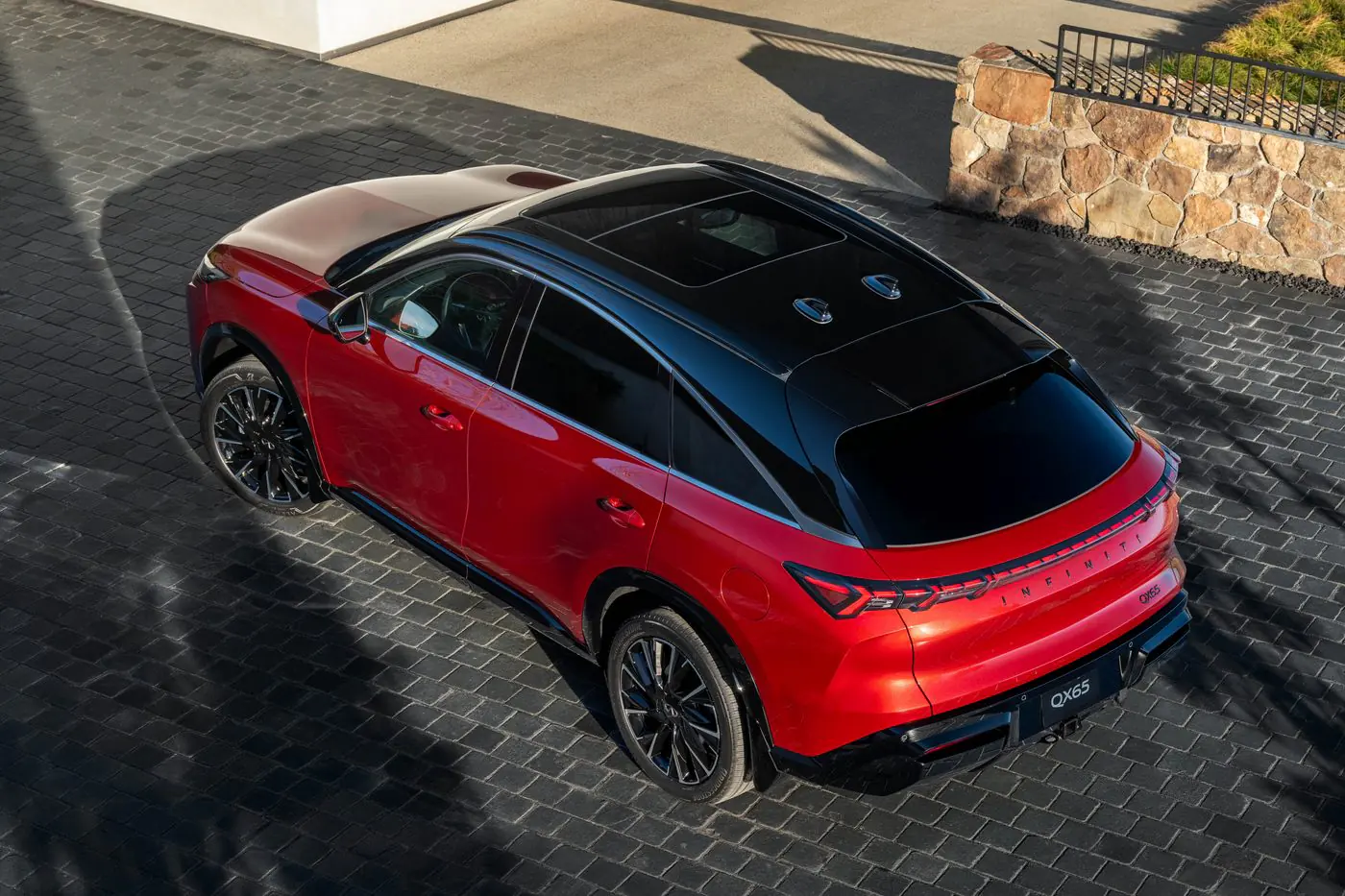 Вспомнить Infiniti FX: в Америке начался выпуск нового кроссовера QX65